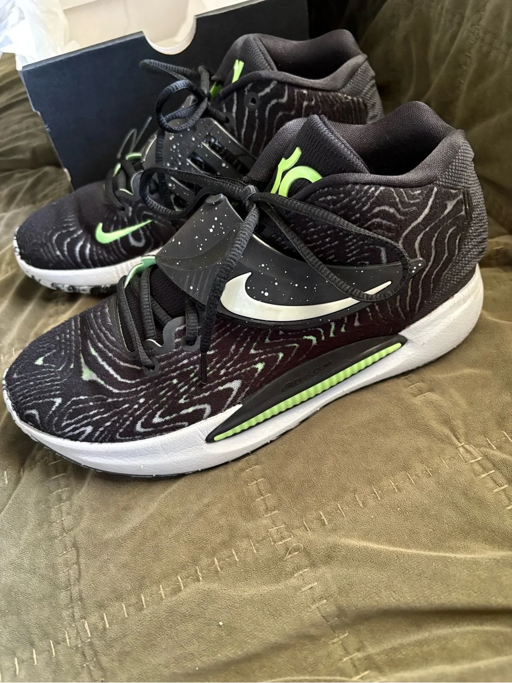 Kevin Durant XIV Nike KD 14 TB “Black/White/Volt” basketball shoes